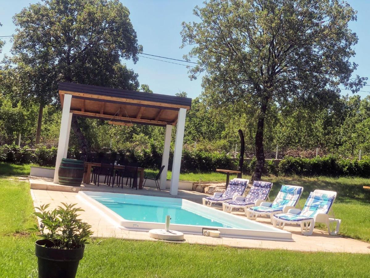 Villa Marie With Pool, Two Bedrooms For 4+2Kids Cavoglave Exterior photo